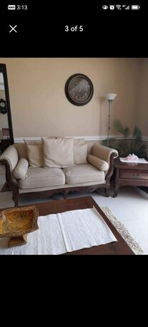 Dammam, Appliances, Sofa, Blinds &lights