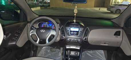 Khobar, Vehicles, Cars & Trucks , SAR 32000,  Hyundai Tucson,  2013,  Automatic,  365 KM,  Top Model - Pan Sun Roof -Original Conditional (No Accident - New Battery- Valid Istamara)