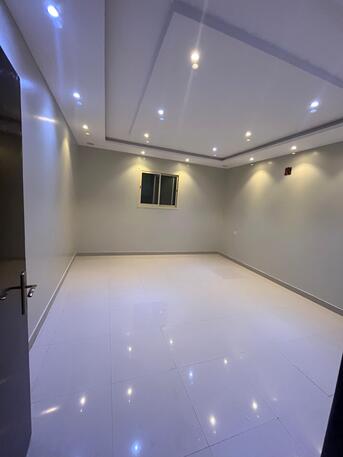 Tuwaiq, Apartments, Flats, Houses & Villas, SAR 90000/month,  6 BR,  500 Sq. Meter,  Spacious Villa With Internal Staircase &ndash; Al-Ghurub District