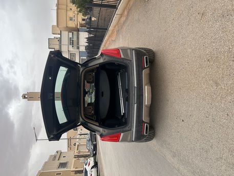 Riyadh, Vehicles, Cars & Trucks , SAR 75000,  Cadillac XT5,  2018,  Automatic,  122000 KM,