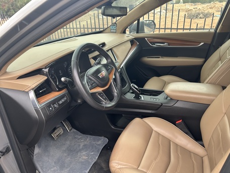 Riyadh, Vehicles, Cars & Trucks , SAR 75000,  Cadillac XT5,  2018,  Automatic,  122000 KM,