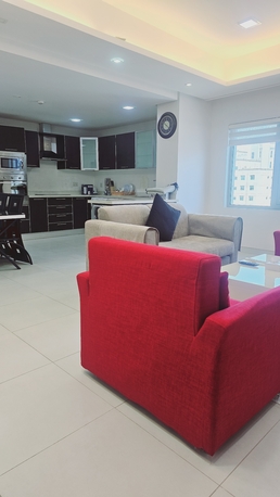 Manama, Apartments, Flats, Houses & Villas, BHD 400/year,  2 BR,  2bath Hall Kitchen Fully Furnished With Ewa Carparking