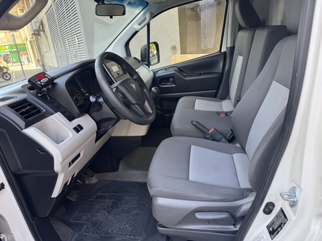 Jeddah, Vehicles, Cars & Trucks , SAR 92000,  Toyota Hiace Refrigerator Diesel,  2022,  Manual,  240000 KM,  Good Condition