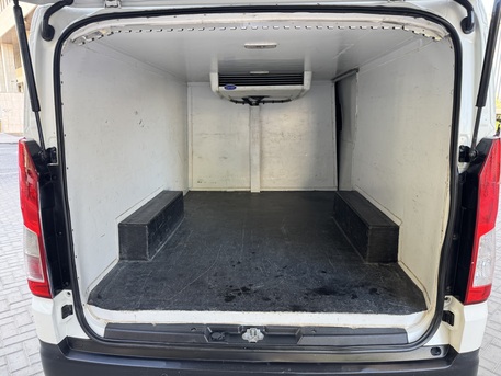 Jeddah, Vehicles, Cars & Trucks , SAR 92000,  Toyota Hiace Refrigerator Diesel,  2022,  Manual,  240000 KM,  Good Condition