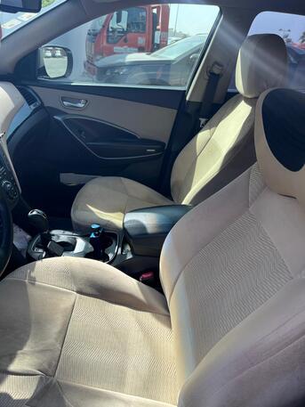 Dammam, Vehicles, Cars & Trucks , SAR 32000,  Hyundai Santa Fe,  2014,  Automatic,  253000 KM,