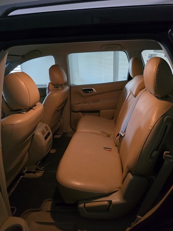 Umm Al Hassam, Vehicles, Cars & Trucks , BHD 4250,  Nissan Pathfinder,  2015,  Automatic,  81370 KM,  Nissan Path Finder  For Sale