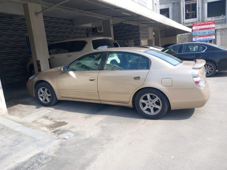 Isa Town, Vehicles, Cars & Trucks , BHD 650,  Nissan Altima,  2005,  Automatic,  250000 KM,  Altima For Sale