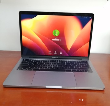 Manama, Computers, BHD 138,  MacBook Pro Intel Core I5 2.3Ghz 13.3" QHD 2K Display 8GB RAM Good Working (Free AirPods)