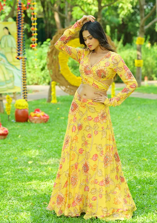 Pune, Clothing & Accessories, Best Wedding Lehengas & Haldi Ceremony Bridal Outfits With Stylish Accessories