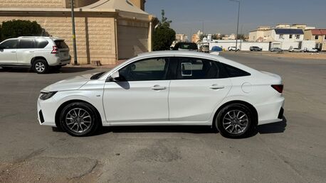 Riyadh, Vehicles, Cars & Trucks , SAR 35000,  Toyota Yaris,  2023,  Automatic,  172000 KM,  ,  Model , 172,000 Km