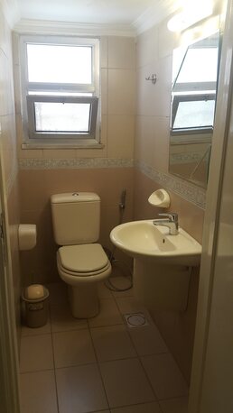 Amman, Apartments, Flats, Houses & Villas, JOD 8000/year,  Furnished,  3 BR,  135 Sq. Meter,  Newly Renovated Furnished Flat - Excellent Location. From Owner-GYM