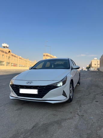 Riyadh, Vehicles, Cars & Trucks , SAR 37000,  Hyundai Elantra,  2021,  Automatic,  325 KM,