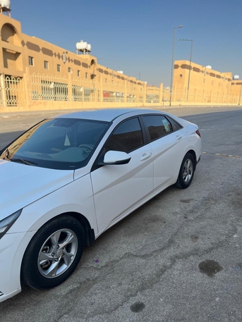 Riyadh, Vehicles, Cars & Trucks , SAR 37000,  Hyundai Elantra,  2021,  Automatic,  325 KM,