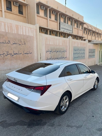 Riyadh, Vehicles, Cars & Trucks , SAR 37000,  Hyundai Elantra,  2021,  Automatic,  325 KM,