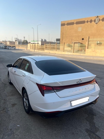 Riyadh, Vehicles, Cars & Trucks , SAR 37000,  Hyundai Elantra,  2021,  Automatic,  325 KM,
