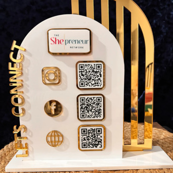 New York, Free Items, Custom Personalized Corporate Gifts For Growth