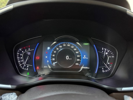 Riyadh, Vehicles, Cars & Trucks , SAR 65000,  Hyundai Santa Fe,  2020,  Automatic,  194 KM,  Hyundai Sataf Fe 2.4 Mid Option For Sale- 1st Owner