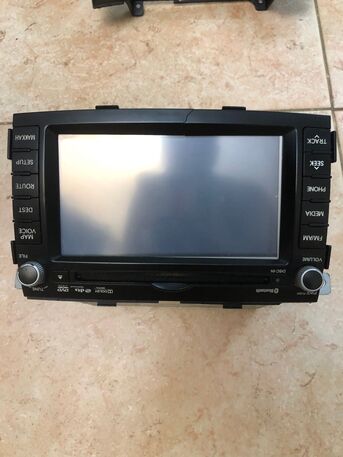 Hoora, Auto Parts, BHD 15,  Kia Sorento Audio Player With Frame