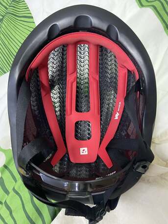 Khobar, Bicycles, SAR 500,  BONTRAGER XXX HELMET - SIZE MEDIUM