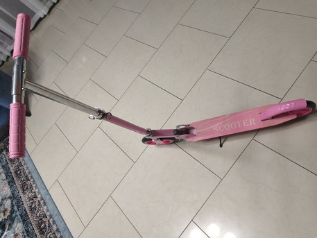 Juffair, Bicycles, BHD 5,  Children Scooty