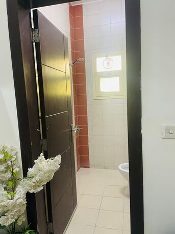 Al Malaz, Housing Exchanges, 4 BR,  00 Sq. Meter,  Fully Furnished 4-Room Apartment In Al Malaz &ndash; Near GOSI Metro