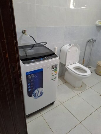 Jeddah, Rooms for Rent, SAR 1000/month,  SAR 1000/mth Single Room Azizia Near School Dauha Al Uloom