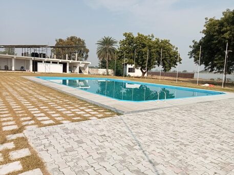 Mumbai, Business, DGDESIGNS POOLS &ndash; Fiberglass Swimming Pools