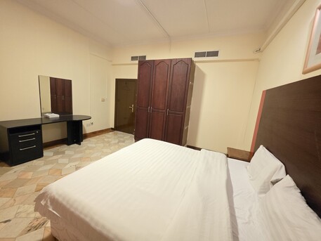 Juffair, Apartments, Flats, Houses & Villas, BHD 270/month,  Furnished,  1 BR,  Unlimited Ewa | Monthly Or Yearly Basis | Furnished 1 Bhk | Free Wifi & Hk | Near Juffair