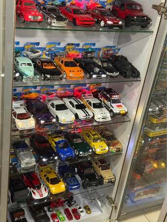 Al Aziziyah, Toys & Games, SAR 1111,  Metal Diecast Cars And Bikes For Sale