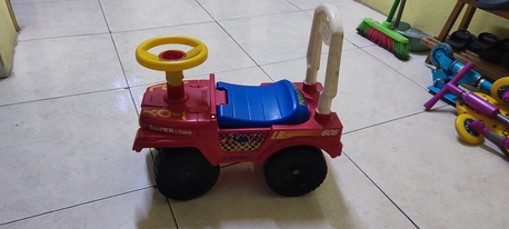 Jubail, Toys & Games, SAR 20,  Plastic Car For Kid In 20sr