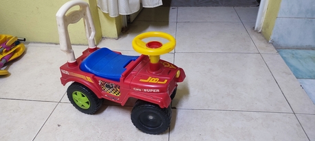 Jubail, Toys & Games, SAR 20,  Plastic Car For Kid In 20sr