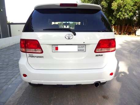 Bilad Al Qadeem, Vehicles, Cars & Trucks , BHD 3300,  Toyota Fortuner,  2008,  Automatic,  182000 KM,   V4 4WD 7 SEATER SUV FOR SALE