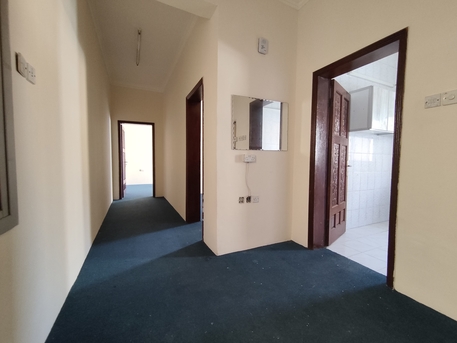 Manama, Apartments, Flats, Houses & Villas, BHD 160/year,  2 BR,  Isatown:- 2BR Unfurnished Flat On Rent..