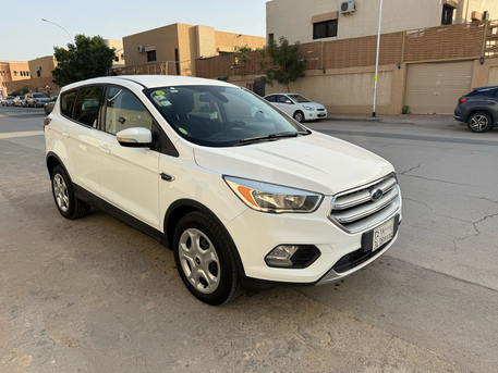 Riyadh, Vehicles, Cars & Trucks , SAR 33000,  Ford Escape,  2017,  Automatic,  80445 KM,