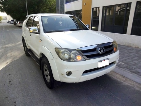 Umm Al Hassam, Vehicles, Cars & Trucks , BHD 3300,  Toyota Fortuner,  2008,  Automatic,  182000 KM,  1 Owner # Maintained Good