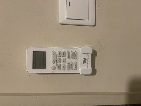 Khobar, Air Conditioners, SAR 1000,  Split AC 1.0 Tons White Westinghouse House And Manual Washing Machine LG 5.0 KG
