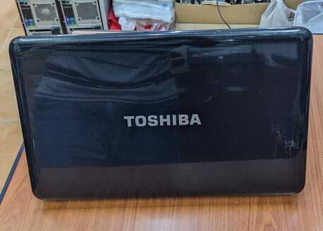 Manama, Computers, BHD 53,  Toshiba AMD E1-1200 With AMD Radeon Graphics Laptop 8GB Ram (SSD 10x Fast) 15.6" Display