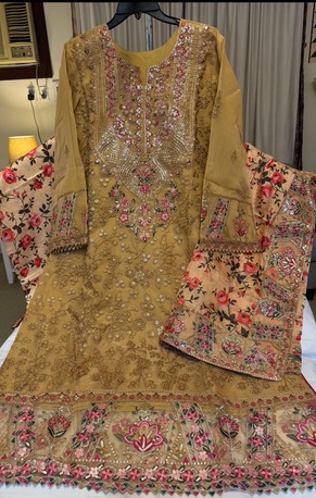 Khobar, Clothing & Accessories, Pakistani Stitched Dresses