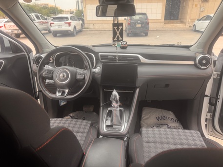 Riyadh, Vehicles, Cars & Trucks , SAR 46000,  MG ZS,  2023,  Automatic,  48000 KM,  __Crossover SUV__Warranty Till 2029