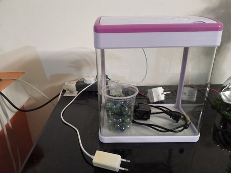 Juffair, Pet Supplies, BHD 10,  Small Aquarium