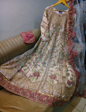 Thuqbah, Clothing & Accessories, SAR 400,  Ready To Wear Net
