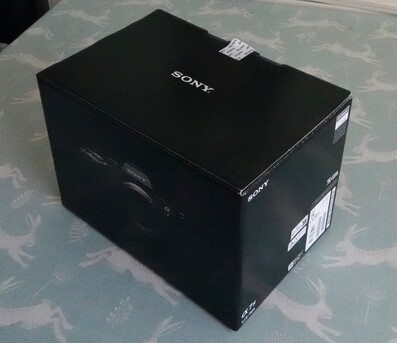 Juffair, Photo & Video, BHD 680,  Sony A7IV Like New, Dealer Checked, Body Only