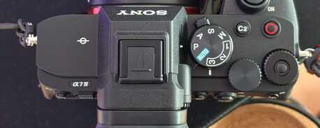 Juffair, Photo & Video, BHD 699,  Sony A7IV Like New, Mint Condition - Dealer Checked, Body Only