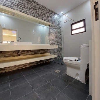 Riffa, Villas, BHD 600,  For Rent: Brand New, Very Large Deluxe Villa In A Prestigious Residential Area Of Riffa Al