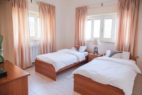 Amman, Apartments, Flats, Houses & Villas, JOD 600/month,  2 BR,  120 Sq. Meter,  Fully Furnished In Jabal Amman-Two Bedroom.