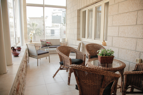 Amman, Apartments, Flats, Houses & Villas, JOD 600/month,  2 BR,  120 Sq. Meter,  Fully Furnished In Jabal Amman-Two Bedroom.