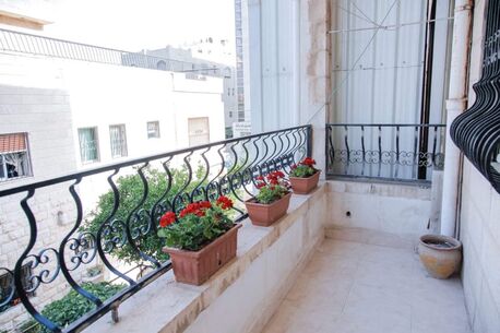 Amman, Apartments, Flats, Houses & Villas, JOD 600/month,  2 BR,  120 Sq. Meter,  Fully Furnished In Jabal Amman-Two Bedroom.