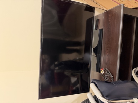 Al Ghadir, Appliances, SAR 800000400,  Samsung Fridge  And 36 Inches TV In Excellent Condition