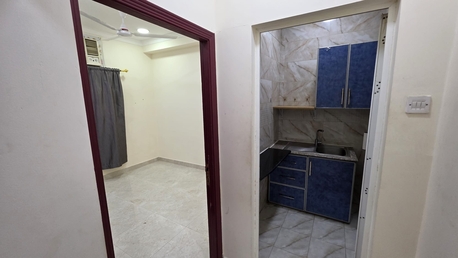 Gudaibiya, Apartments, Flats, Houses & Villas, BHD 200/year,  2 BR,  Gudaibiya:- Groundfloor 2BR Flat On Rent With Acs & Unlimited Ewa..