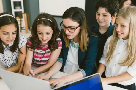 Mumbai, Lessons Offered, Nursery Teacher Training Course